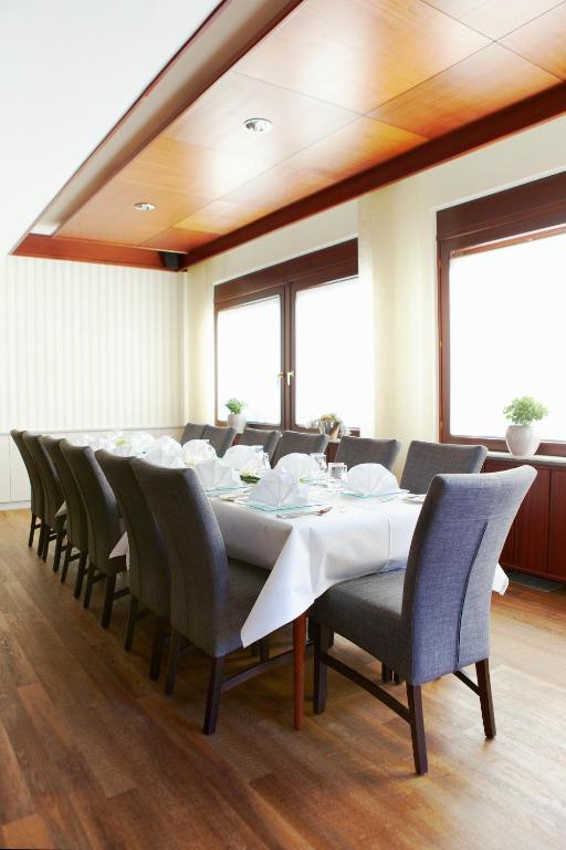 Hotel Klinkner เอมเมลส์เฮาเซน ภายนอก รูปภาพ